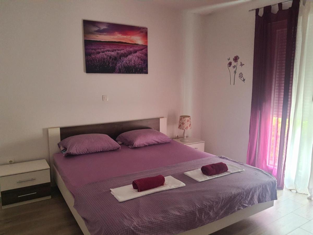Prekrasan Apartman “Marko” Sa Dvije Sobe Split Exterior foto
